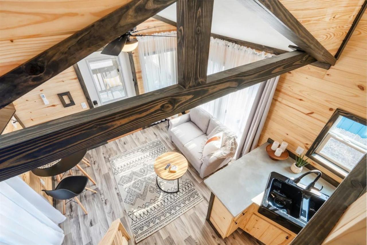 3 Bearly Working Luxury Tiny House Firepit Mins To Lake 甘特斯维尔 外观 照片