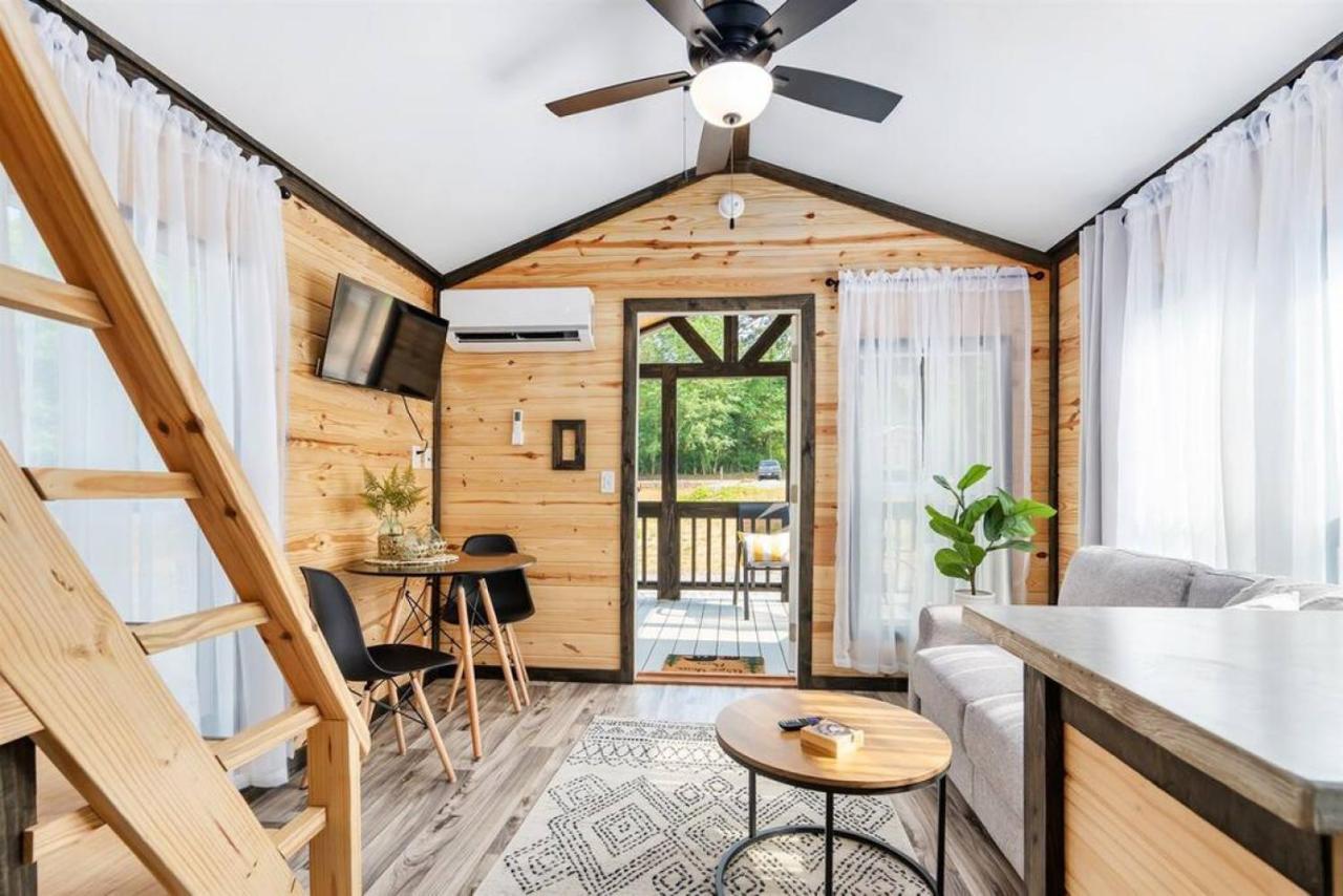 3 Bearly Working Luxury Tiny House Firepit Mins To Lake 甘特斯维尔 外观 照片