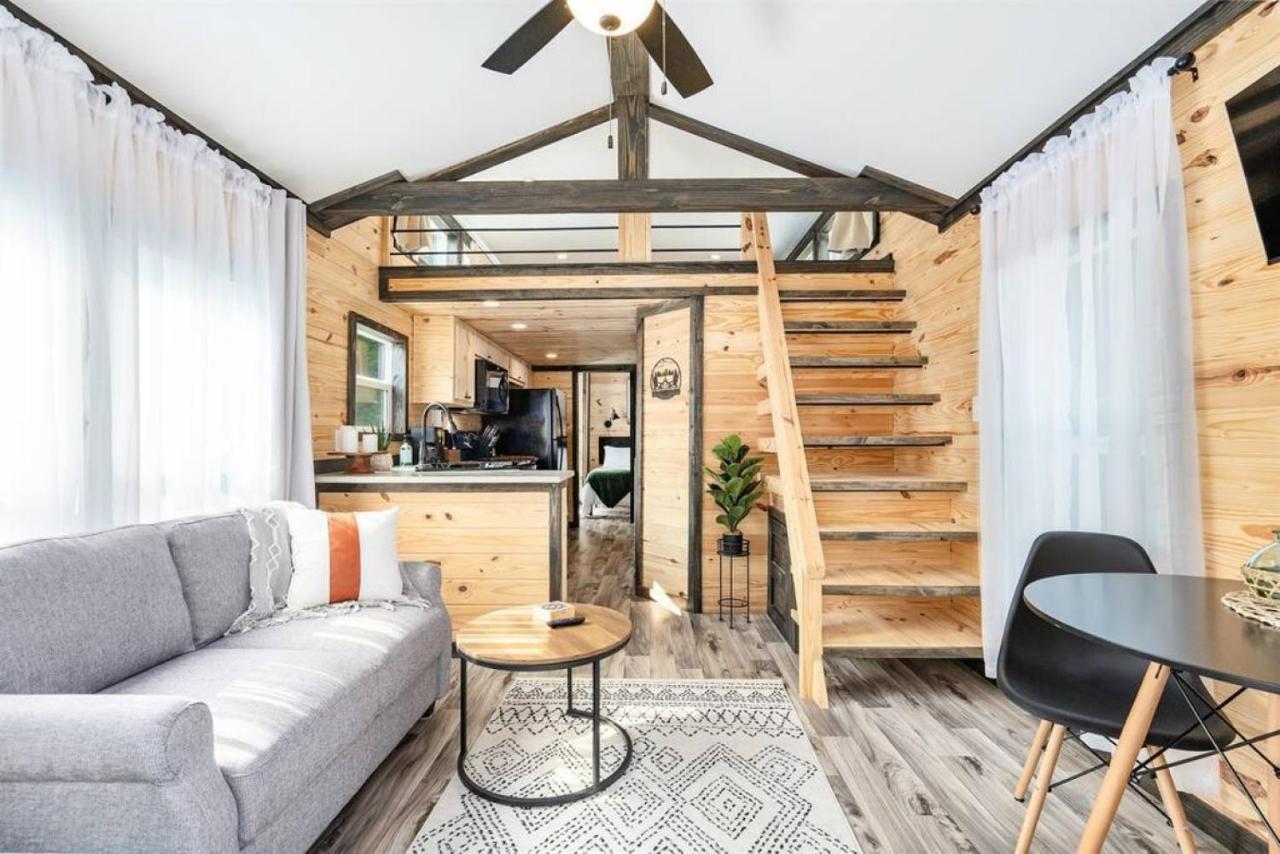 3 Bearly Working Luxury Tiny House Firepit Mins To Lake 甘特斯维尔 外观 照片