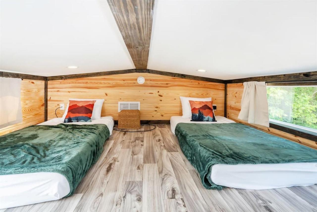 3 Bearly Working Luxury Tiny House Firepit Mins To Lake 甘特斯维尔 外观 照片