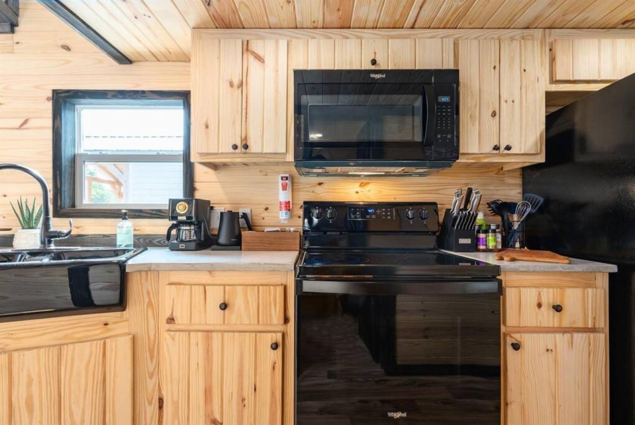 3 Bearly Working Luxury Tiny House Firepit Mins To Lake 甘特斯维尔 外观 照片